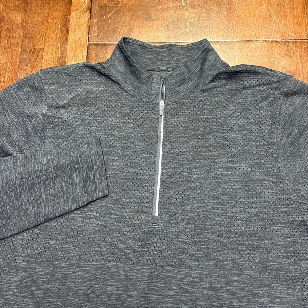 Lululemon Metal Vent Tech Half-Zip Men's Charcoal Size Large Long Sleeve Shirt